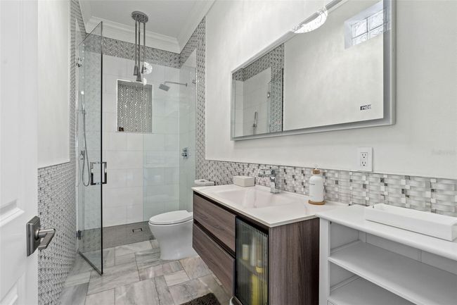 2819 Safe Harbor Dr, House other with 4 bedrooms, 5 bathrooms and null parking in Tampa FL | Image 35