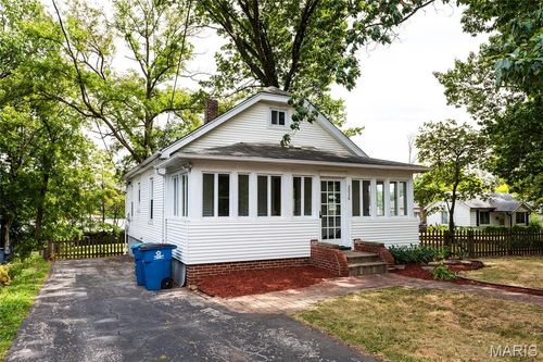 2226 Gaebler Ave, Saint Louis, MO, 63114-3618 | Card Image