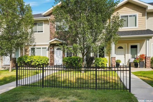 1205 Grey St, Regina, SK, S4T1G7 | Card Image