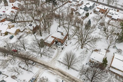 12935 Victoria Ave, Huntington Woods, MI, 48070-1718 | Card Image