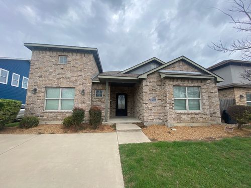 2806 Gordon Ave, Fort Worth, TX, 76110-2911 | Card Image