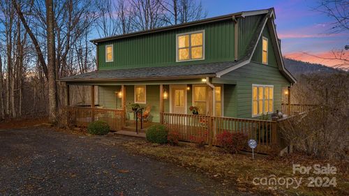 510 Crest Line Drive, Green Mountain, NC, 28740 | Card Image