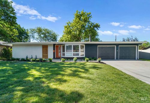 1913 W Suncrest Dr, Boise, ID, 83705-4448 | Card Image