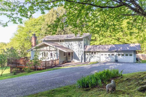 35-217 Wood Rd, Stowe, VT, 05672-4501 | Card Image