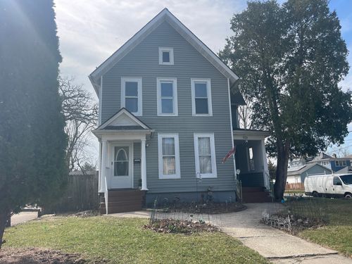 133 Oak St, Elgin, IL, 60123-7758 | Card Image