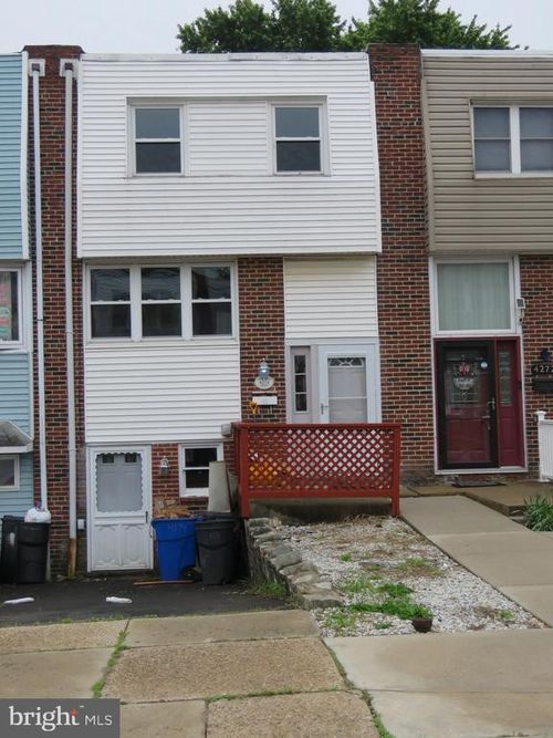 4274 Lawnside Rd, PHILADELPHIA, PA, 19154-2804 | Card Image
