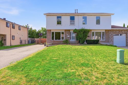 70 Griselda Cres, Brampton, ON, L6S1M3 | Card Image