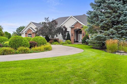 8202 Golf Course Drive, Clayton, WI, 54956 | Card Image