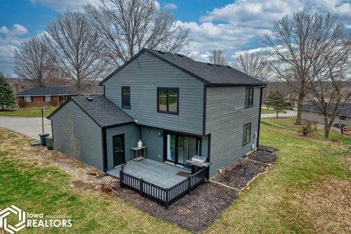 3010 Quail Rdg, Centerville, IA, 52544-8935 | Card Image