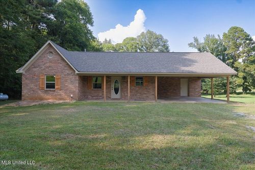 157 W Petros Rd, Pearl, MS, 39208-9453 | Card Image