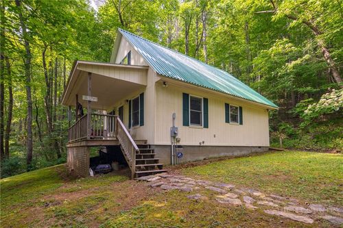 273 Rhymer Branch Rd, Deep Gap, NC, 28618-9446 | Card Image