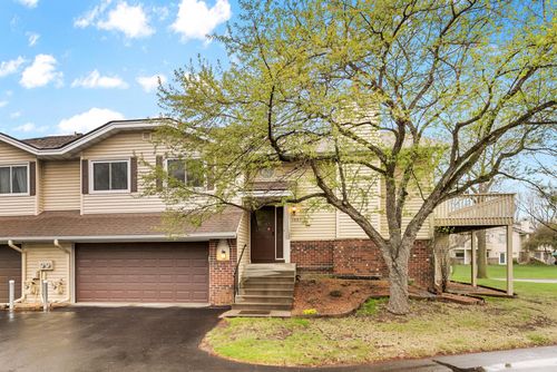 1005 Aston Cir, Burnsville, MN, 55337-6713 | Card Image