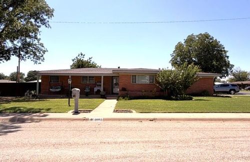 4001 Irving Ave, Snyder, TX, 79549-6313 | Card Image