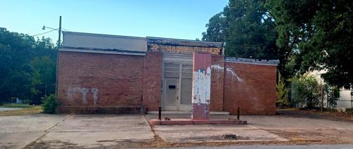 600 E 21st St, Little Rock, AR, 72206-1624 | Card Image