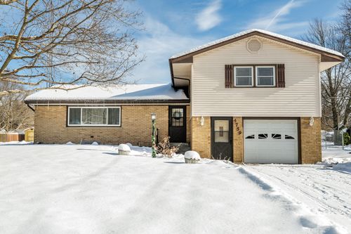 4759 Paw Paw Lake Rd, Coloma, MI, 49038-9666 | Card Image