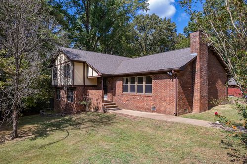 267 Parkburg Rd, Jackson, TN, 38301-9581 | Card Image