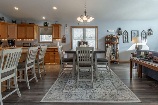 Nice dining space | Image 25