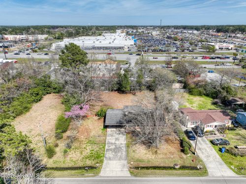 112 Moosehaven Road, Jacksonville, NC, 28546 | Card Image
