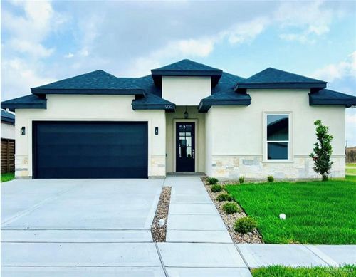 900 Magnolia St, Mission, TX, 78573-2850 | Card Image