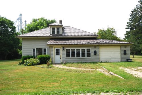 445 Brunswick St, Palmerston, ON, N0G2P0 | Card Image