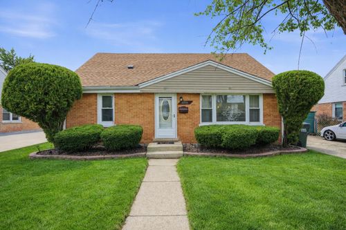 10906 Mcvicker Ave, Chicago Ridge, IL, 60415-2260 | Card Image
