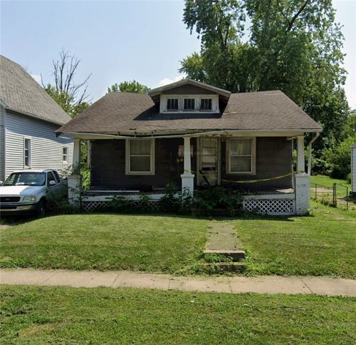 1606 E Clay St, Decatur, IL, 62521-2957 | Card Image
