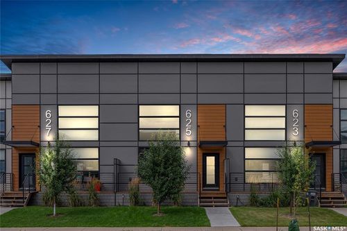 625 Brighton Gate, Saskatoon, SK, S7V0T4 | Card Image