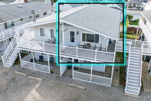 4-16 Whitten St, Hampton, NH, 03842-7204 | Card Image