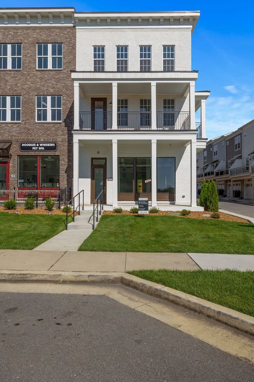 apt-204-2101 Branford Pl, Thompsons Station, TN, 37179-1029 | Card Image