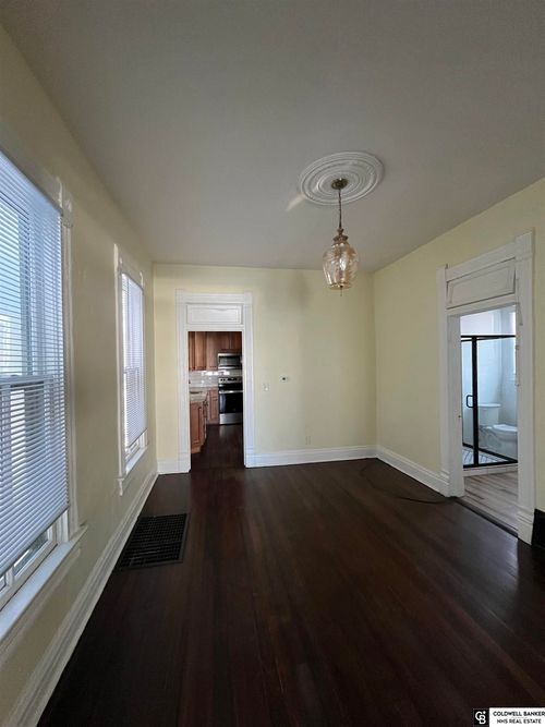 1117 William St, Omaha, NE, 68108-3621 | Card Image