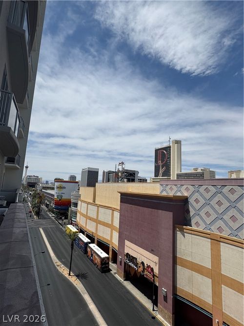 2213-150 Las Vegas Blvd N, Las Vegas, NV, 89101-2953 | Card Image