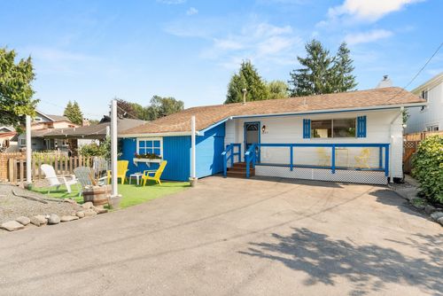 3060 Mcbride Ave, Surrey, BC, V4A3H1 | Card Image