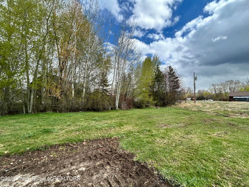 470 E Johnson Avenue, Driggs, ID, 83422 | Card Image