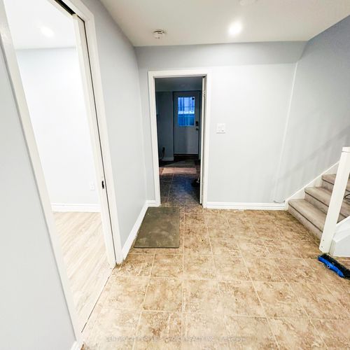 41 Coomer Cres, Ajax, ON, L1T3C7 | Card Image