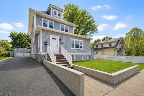 146 Poplar St, Ridgefield Park, NJ, 07660-1542 | Card Image
