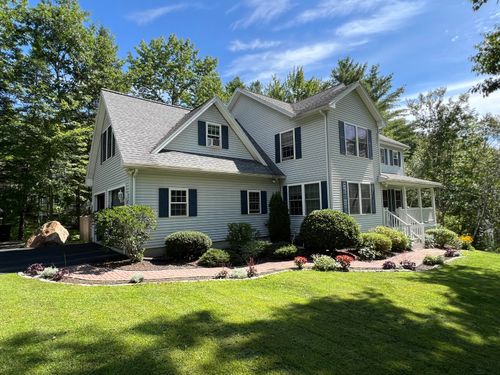 13 Sheffield Avenue, Lewiston, ME, 04240 | Card Image
