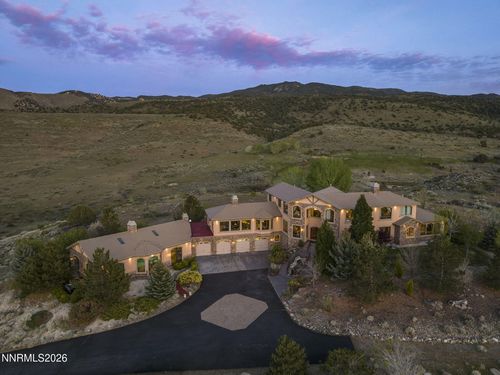 17300 Majestic View Dr, Reno, NV, 89521-6864 | Card Image