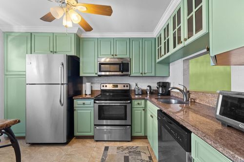 208-3511 Inverrary Dr, Lauderhill, FL, 33319-5994 | Card Image