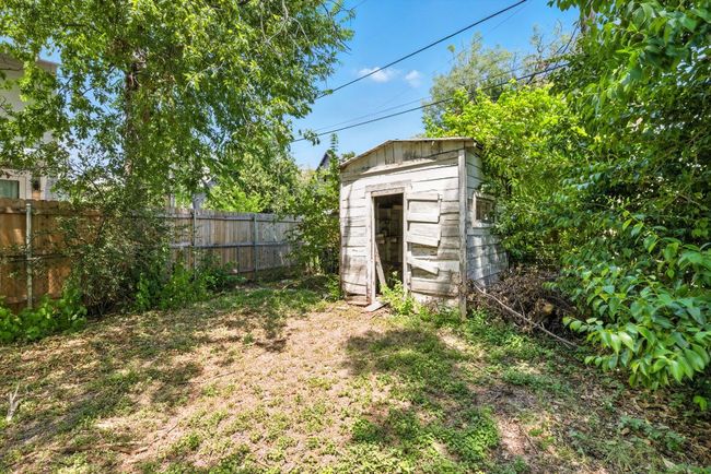 View of shed | Image 8