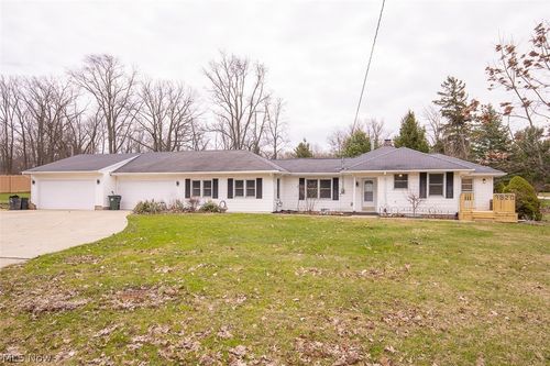 7520 Wallings Rd, North Royalton, OH, 44133-2929 | Card Image