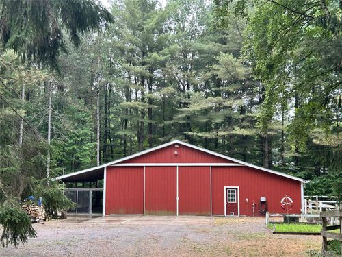 4636 N Hope Rd, Hope, MI, 48628-9315 | Card Image