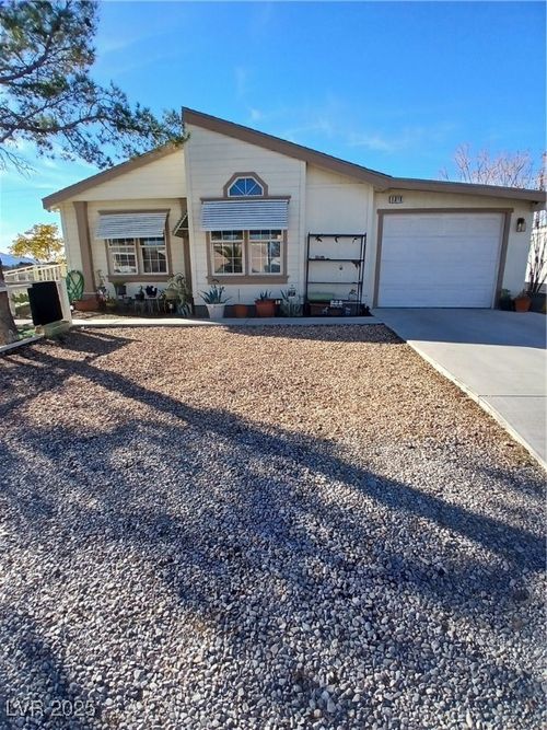 1310 S Comstock Cir W, Pahrump, NV, 89048-5443 | Card Image