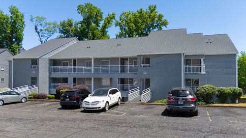203 Northlake Dr, Anderson, SC, 29625-5303 | Card Image