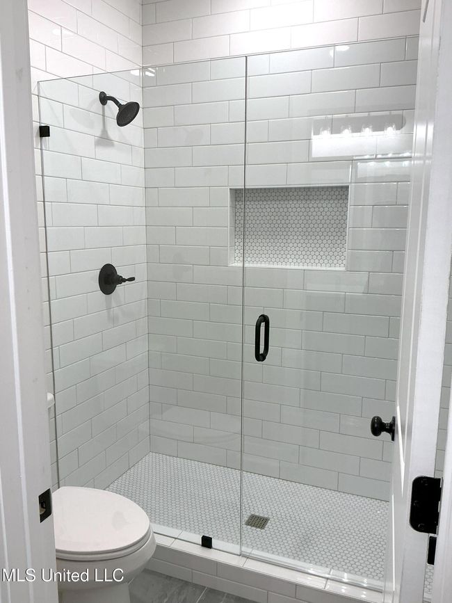 Down Hall Bathroom Shower | Image 9