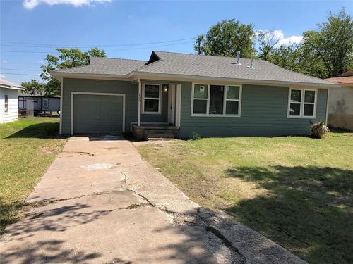 1705 Langford St, Greenville, TX, 75401-2924 | Card Image