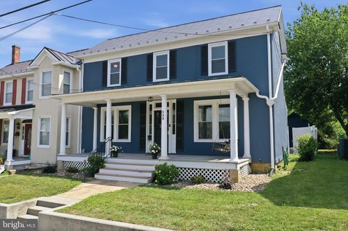 220 W Main St, Berryville, VA, 22611-1229 | Card Image
