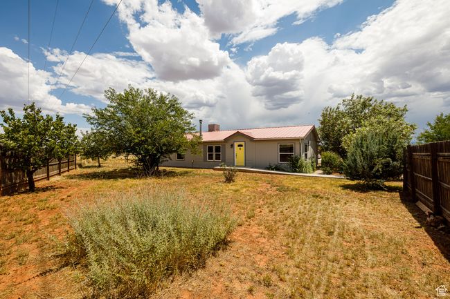View of yard | Image 23