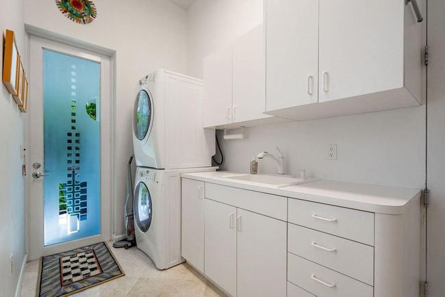 2551 Ne 31 St Ct, House other with 4 bedrooms, 6 bathrooms and null parking in Lighthouse Point FL | Image 25