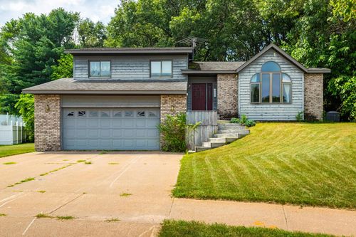 1224 Red Cedar Court, Onalaska, WI, 54650 | Card Image