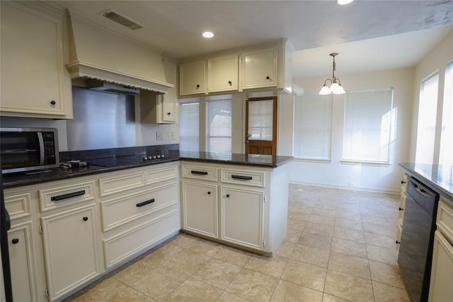 3911 Cypress Lake Dr, House other with 4 bedrooms, 2 bathrooms and 2 parking in Spring TX | Image 12